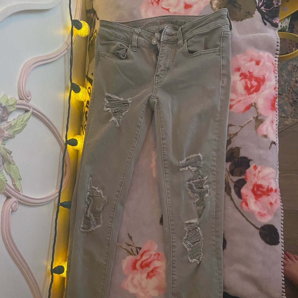 American Eagle jeans size 2